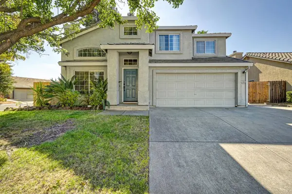 2163 Beatty WAY