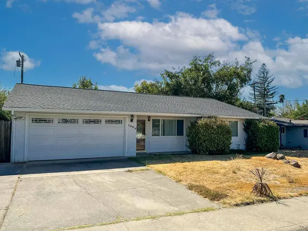 1904 Wildwood WAY, Roseville, CA 95661
