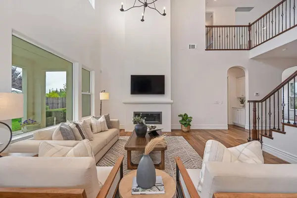 5816 Tree Swallow CIR, Rocklin, CA 95677