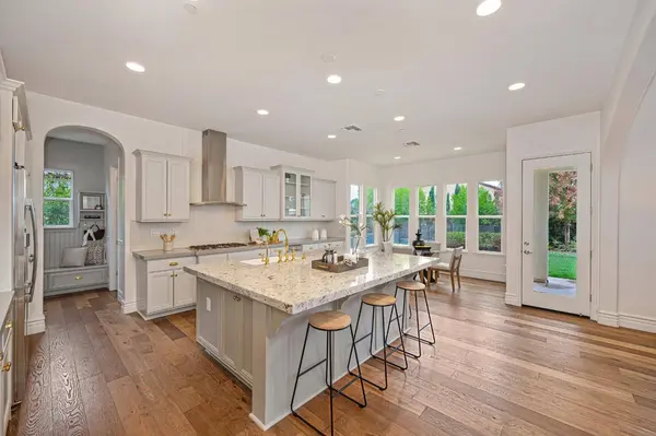 5816 Tree Swallow CIR, Rocklin, CA 95677