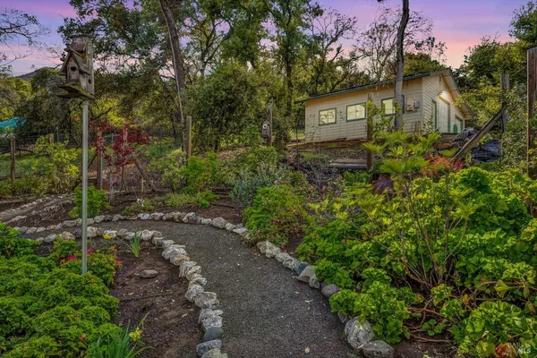 2465 Eastlake DR, Kelseyville, CA 95451