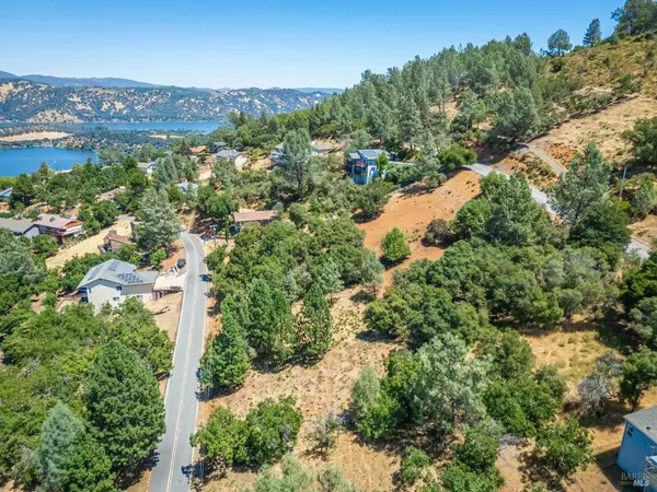 3126 Edgewood DR, Kelseyville, CA 95451