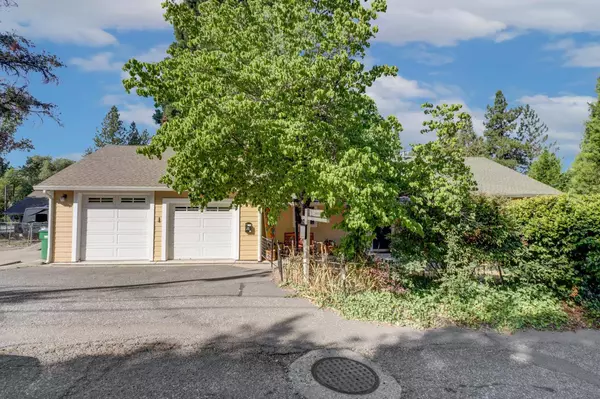 112 Ocean AVE, Grass Valley, CA 95945