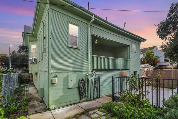 2204 10th ST, Sacramento, CA 95818