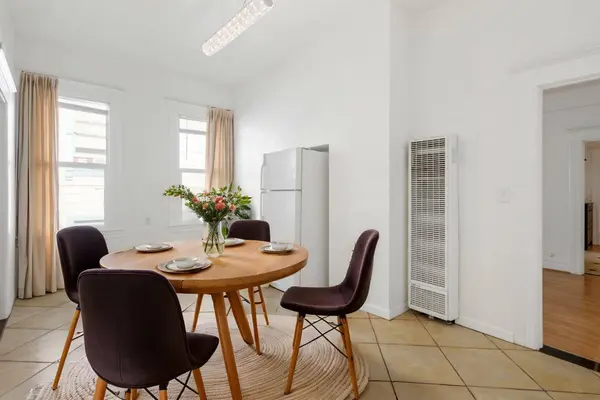 2204 10th ST, Sacramento, CA 95818