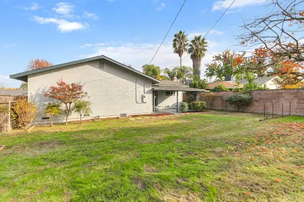 7446 Sylvia WAY, Sacramento, CA 95822