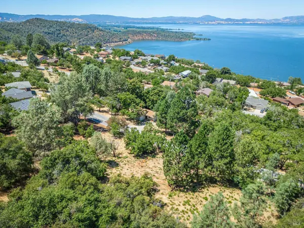 3126 Edgewood DR, Kelseyville, CA 95451