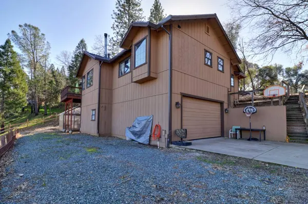 6719 Slug Gulch RD, Somerset, CA 95684