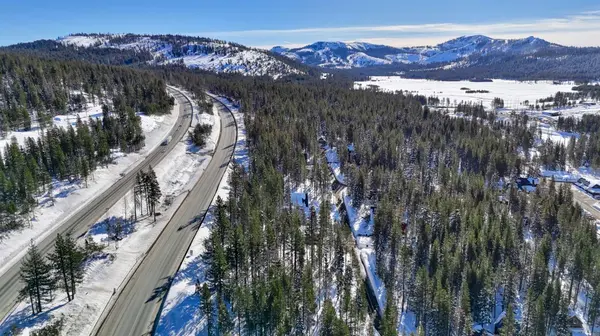 21864 Lotta Crabtree TER, Soda Springs, CA 95728