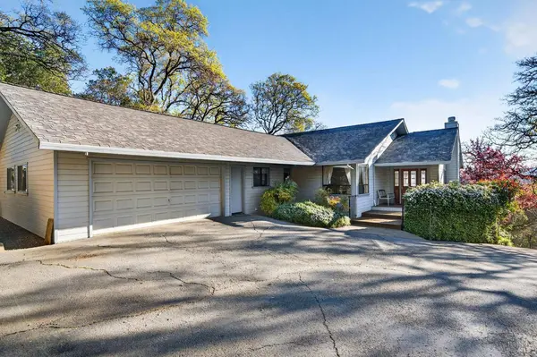 2495 Eastlake DR, Kelseyville, CA 95451