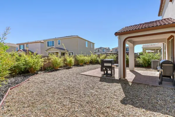 9490 Cheverny WAY, Sacramento, CA 95829