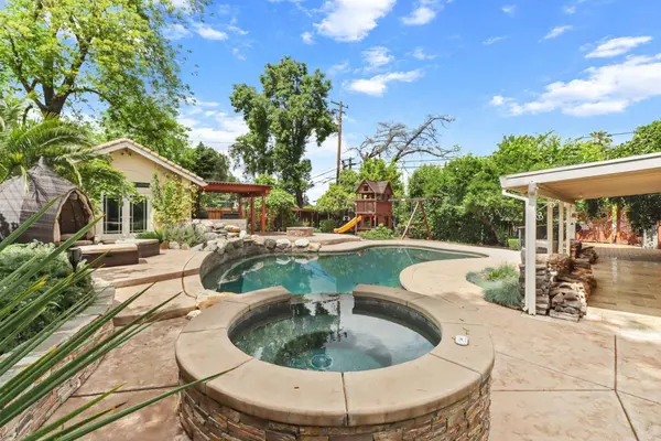 5105 Cocoa Palm WAY, Fair Oaks, CA 95628