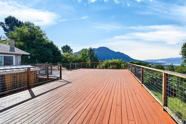 9786 Mount Hood WAY, Kelseyville, CA 95451
