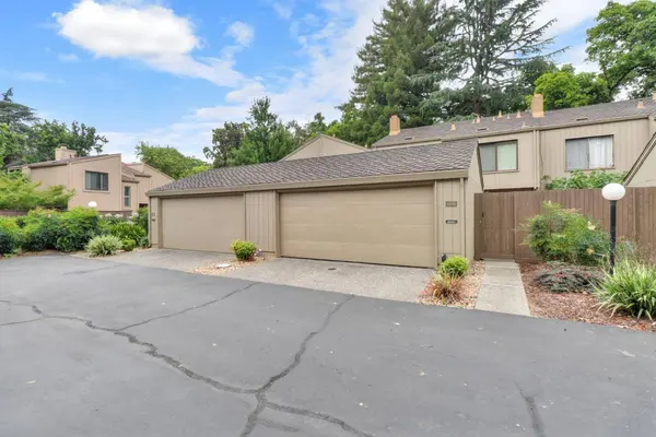 1036 Vanderbilt WAY, Sacramento, CA 95825