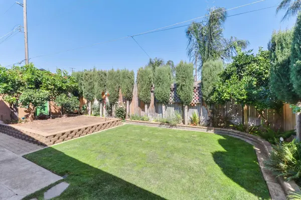 19100 Triolo ST, Woodbridge, CA 95258