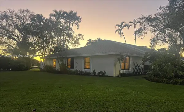 6198 Brandon St #6198, Palm Beach Gardens, FL 33418