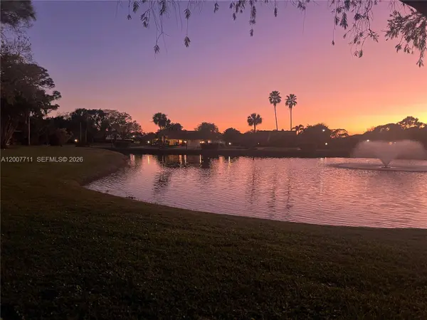 6198 Brandon St #6198, Palm Beach Gardens, FL 33418