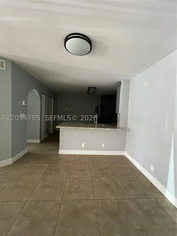 5801 Riverside Dr #104B3, Coral Springs, FL 33067