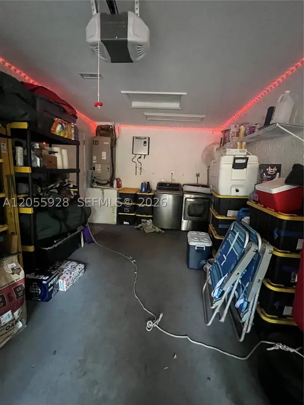 11441 NW 43rd St, Coral Springs, FL 33065