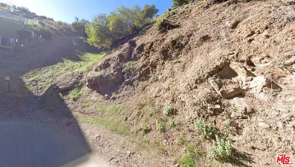 2415 N SAN MARCO DR, Los Angeles, CA 90068