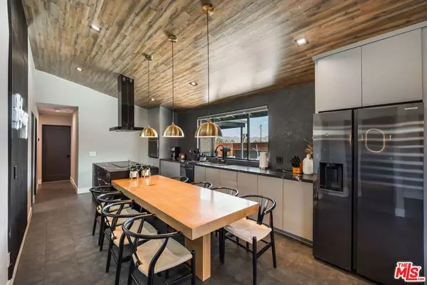7815 Outpost RD, Joshua Tree, CA 92252