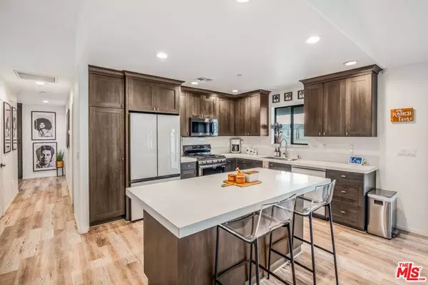 3706 Balsa AVE, Yucca Valley, CA 92284