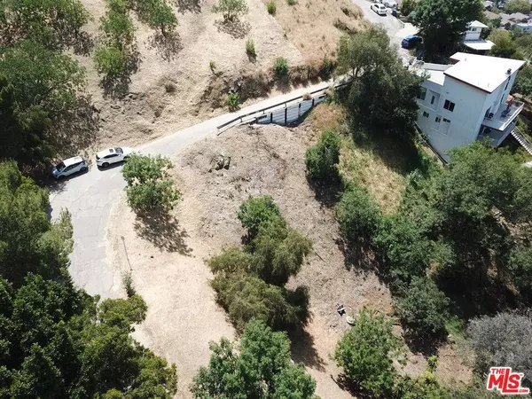 1526 N Cliff Dr, Los Angeles, CA 90065