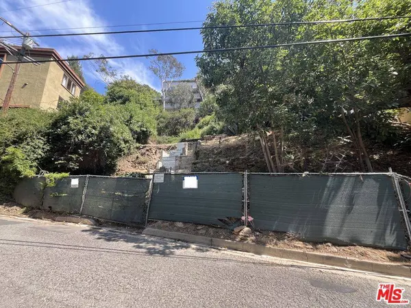 10021 Westwanda Dr, Beverly Hills, CA 90210