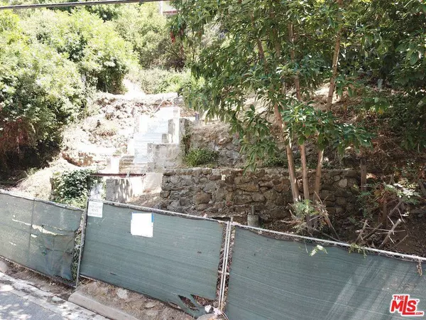 10021 Westwanda DR, Beverly Hills, CA 90210