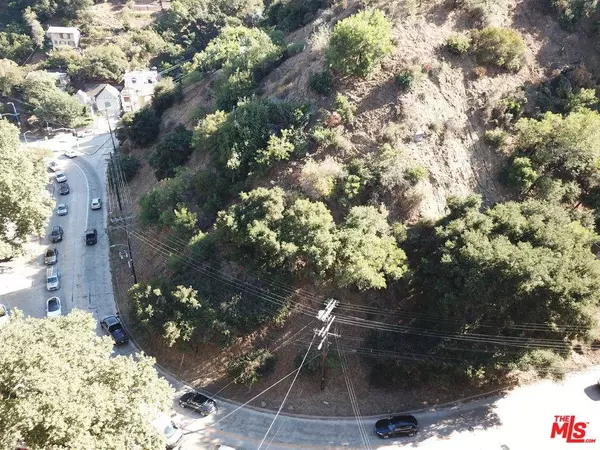 2125 N Laurel Canyon Blvd, Los Angeles, CA 90046