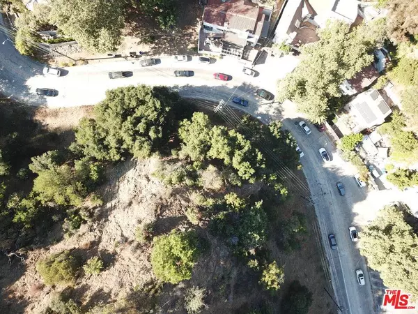 2125 N Laurel Canyon Blvd, Los Angeles, CA 90046