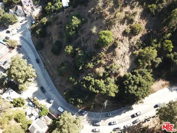 2125 N Laurel Canyon BLVD, Los Angeles, CA 90046