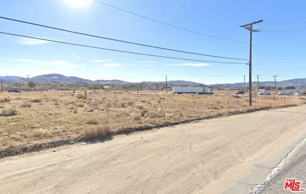 5675 Pearblossom HWY, Palmdale, CA 93552