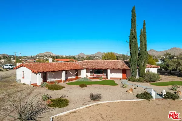 15617 Mondamon RD, Apple Valley, CA 92307