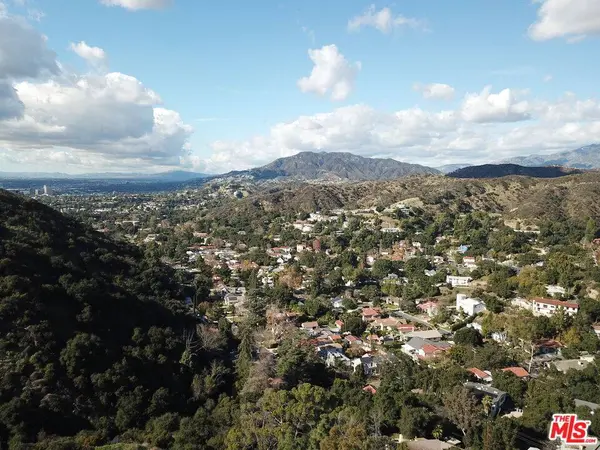 1 Valley Vista Dr, Glendale, CA 91206