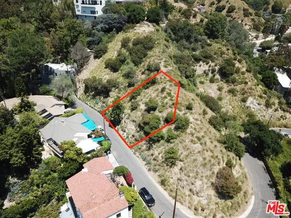 6053 Rodgerton DR, Los Angeles, CA 90068