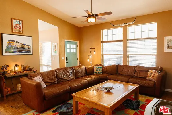 55626 Pipes Canyon Rd, Yucca Valley, CA 92284