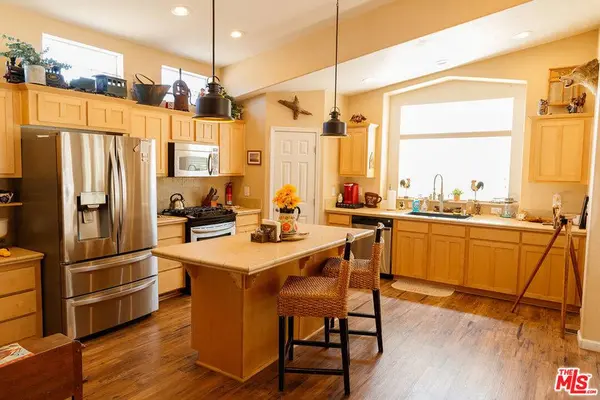 55626 Pipes Canyon RD, Yucca Valley, CA 92284