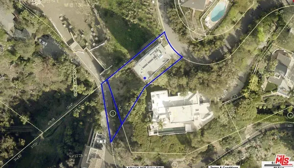 1551 Summitridge Dr, Beverly Hills, CA 90210