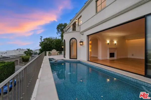 1675 Woods Dr, Los Angeles, CA 90069