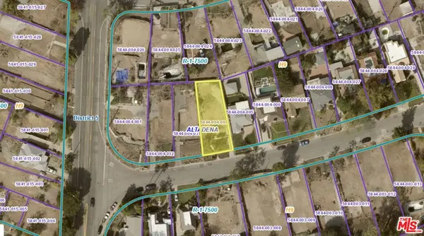 933 E Palm St, Altadena, CA 91001