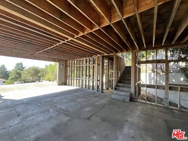 26565 Ocean View Dr, Malibu, CA 90265