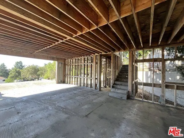 26565 Ocean View DR, Malibu, CA 90265