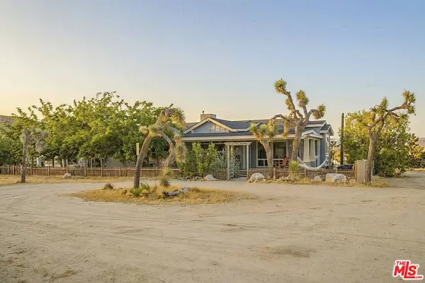 55626 Pipes Canyon Rd, Yucca Valley, CA 92284