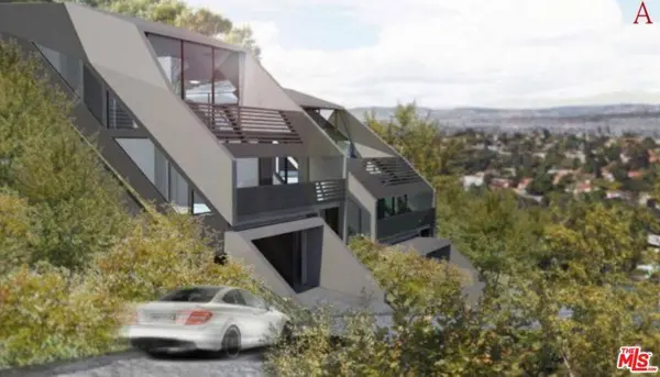 6911 Cahuenga Park TRL, Los Angeles, CA 90068