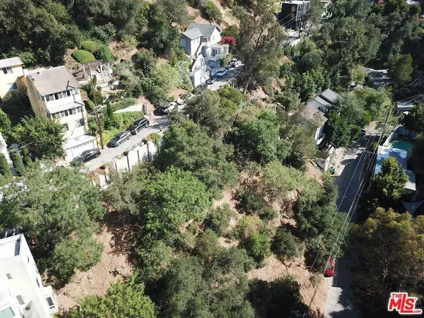 8229 W Gould AVE, Los Angeles, CA 90046