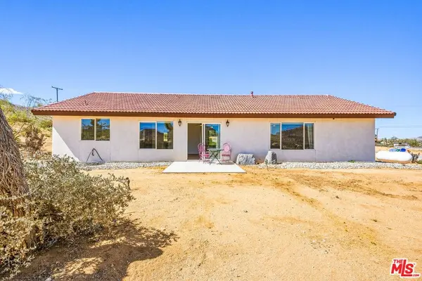 7765 Elwood St, Joshua Tree, CA 92252