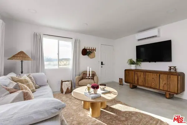 5889 Rice Rd, Joshua Tree, CA 92252