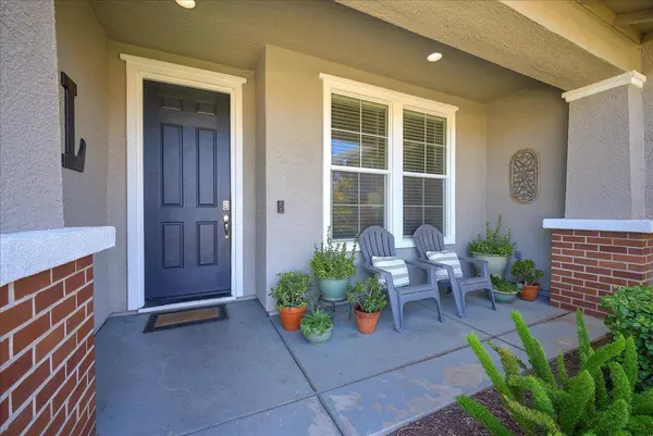 2114 Casa Dulce WAY, Plumas Lake, CA 95961