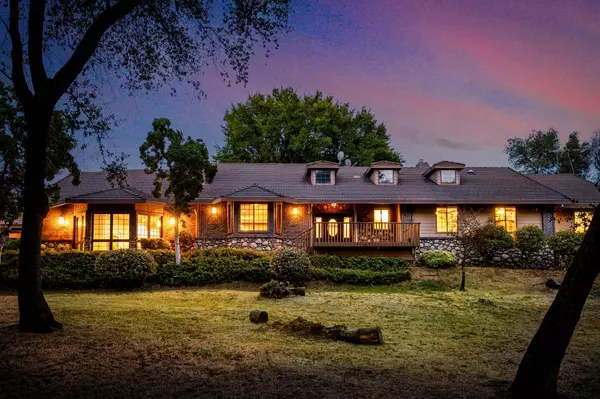 10145 Hayes DR, Newcastle, CA 95658